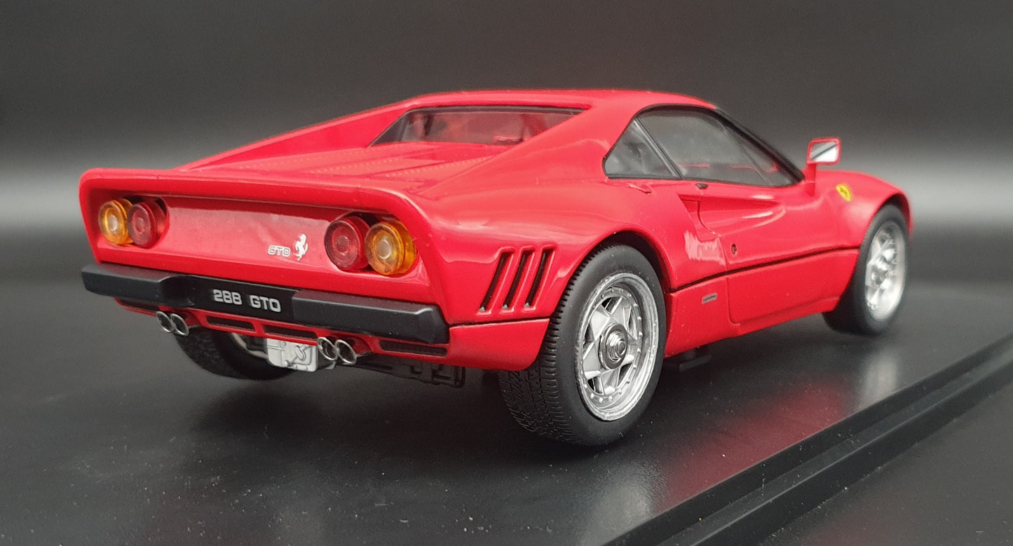 Ferrari 288 GTO 1984 red KK Scale Models 1:18