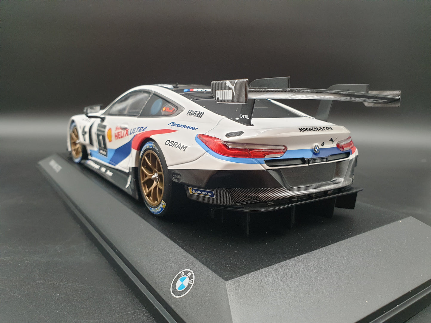 BMW M8 GTE RACING #1 Minichamps 1:18