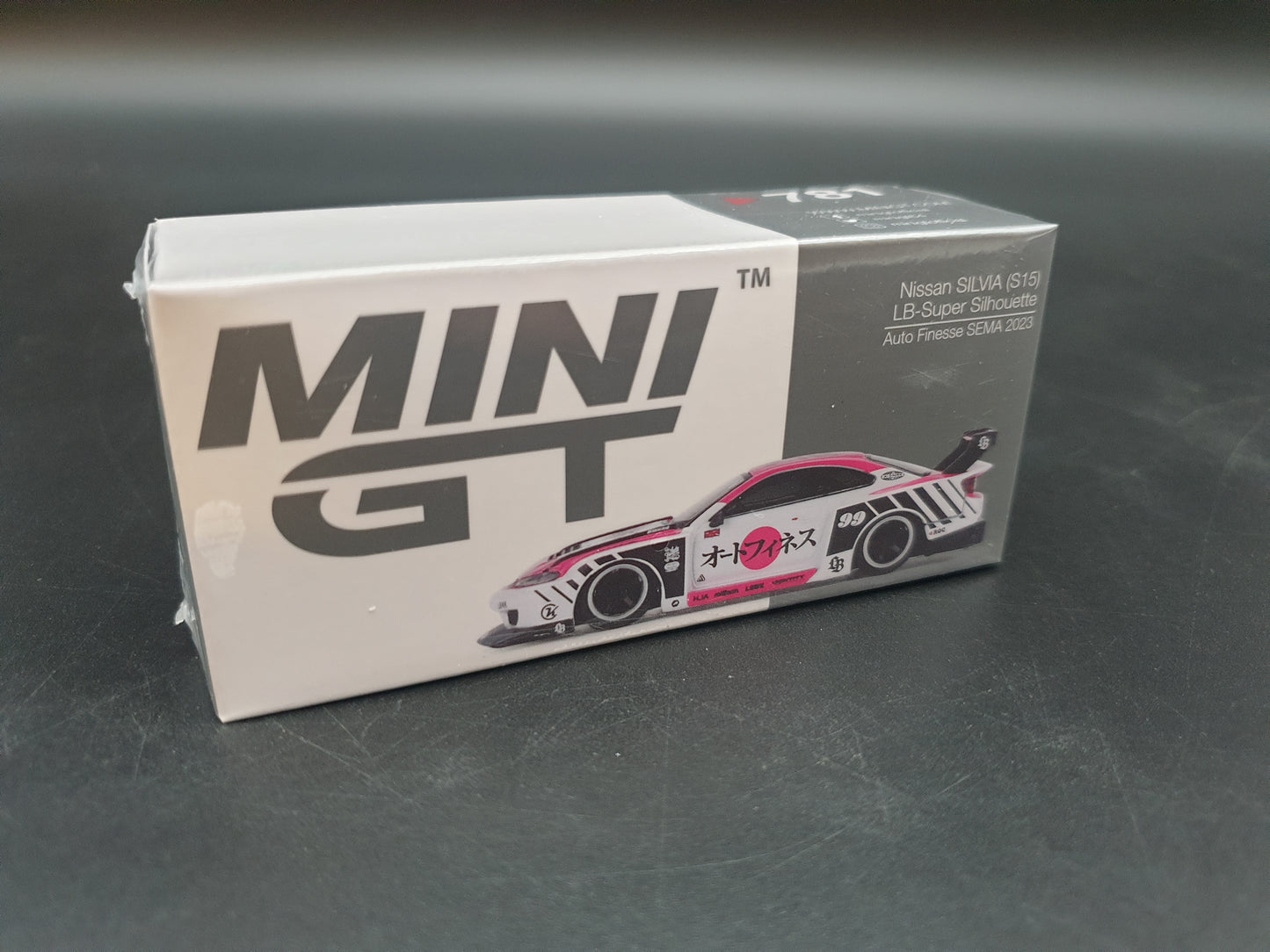 LB-Super Silhouette Nissan Slivia S15 LBWK Auto Finesse SEMA 2023 Mini GT 1:64