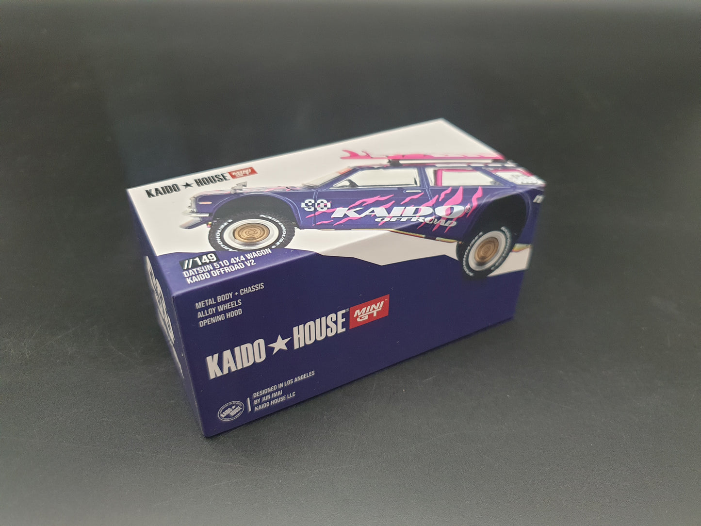 Datsun 510 4x4 Wagon Offroad V2 KAIDO HOUSE Mini GT 1:64