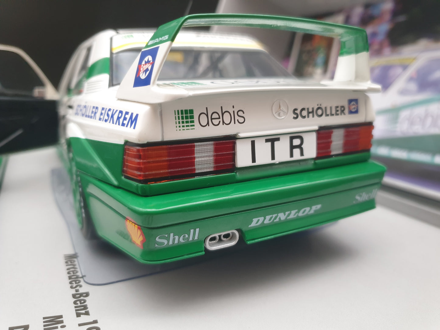 Mercedes-Benz 190E 2.5-16 EVO II DTM 1991 M.Schumacher Werk83 1:18