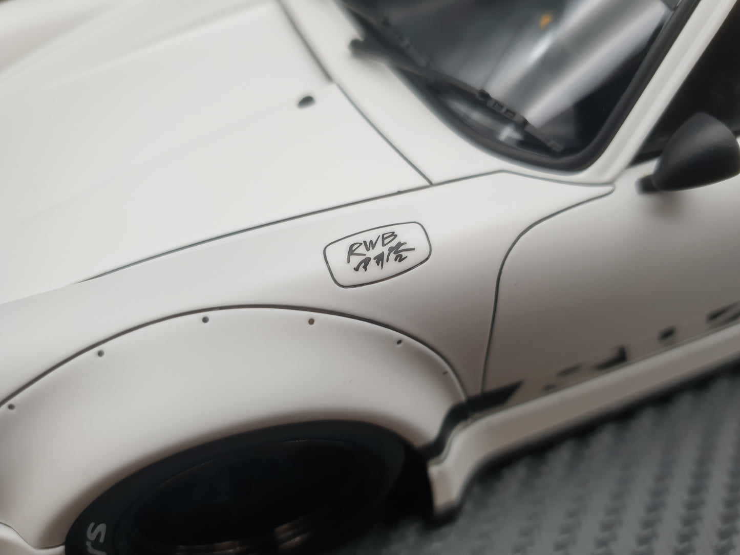 Porsche RWB 964 in miniatura - Scala 1:18 - Colore nero