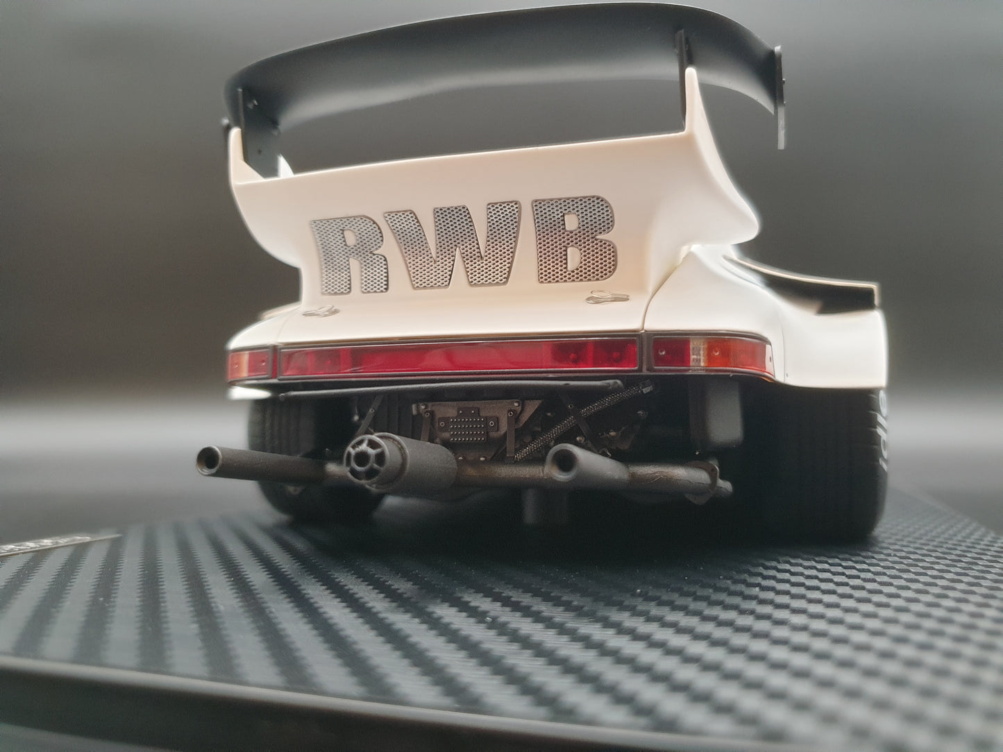 Porsche RWB 964 in miniatura - Scala 1:18 - Colore nero