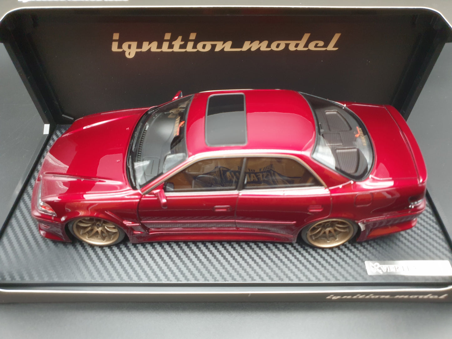 IG3577 Toyota Chaser VERTEX JZX100 MARK-II Red Metallic Ignition Model 1:18