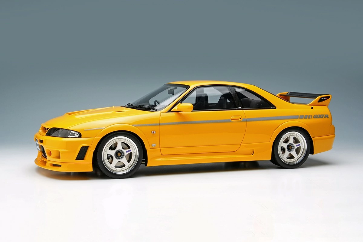 Miniature Nissan GT-R R33 400R - Scale 1:18