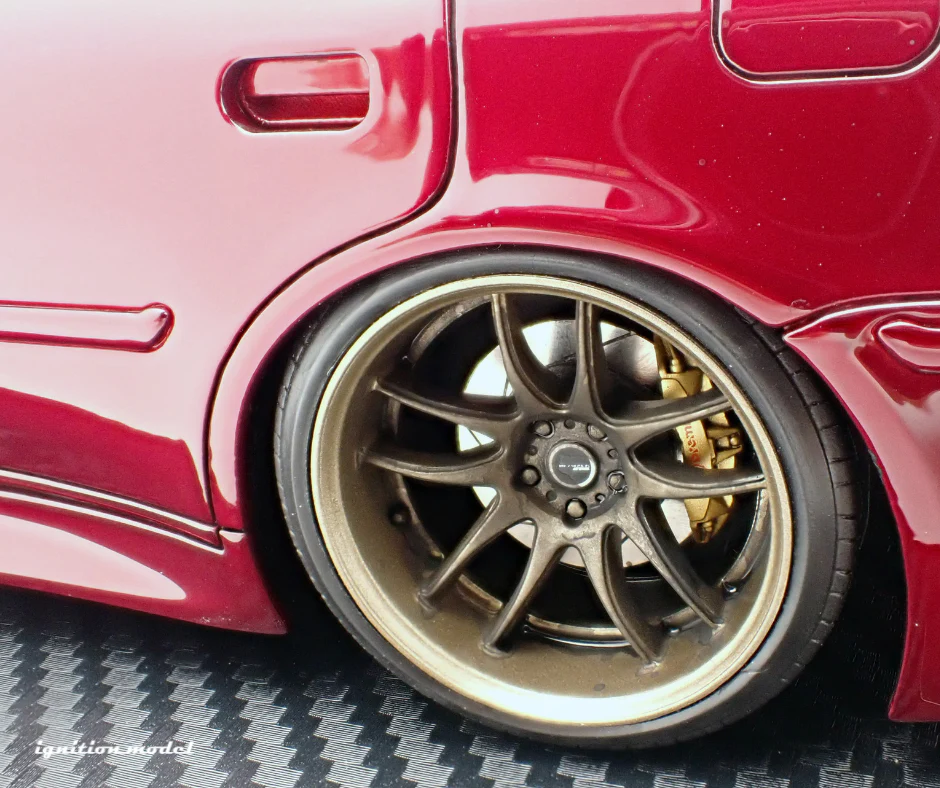 IG3577 Toyota Chaser VERTEX JZX100 MARK-II Red Metallic Ignition Model 1:18