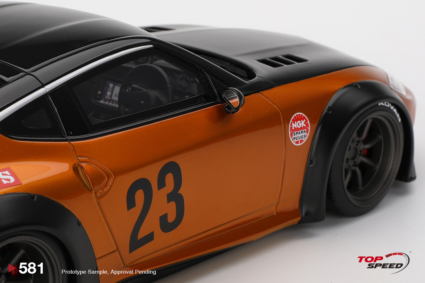 Nissan 400Z (RZ34) Pandem Orange Gold Top Speed 1:18