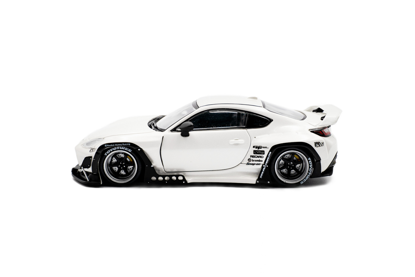 Pandem Toyota GR86 White Solido 1:43