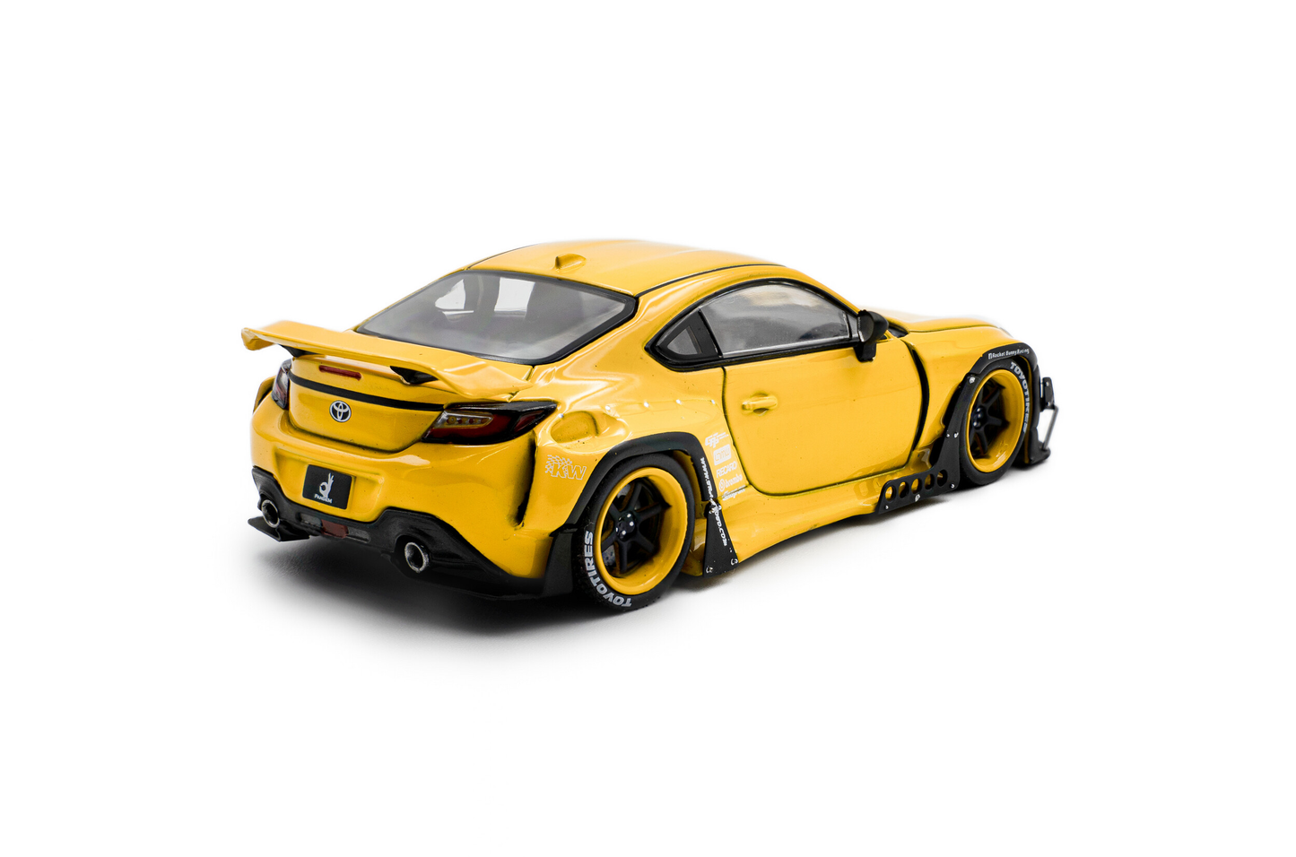 Pandem Toyota GR86 Yellow Solido 1:43