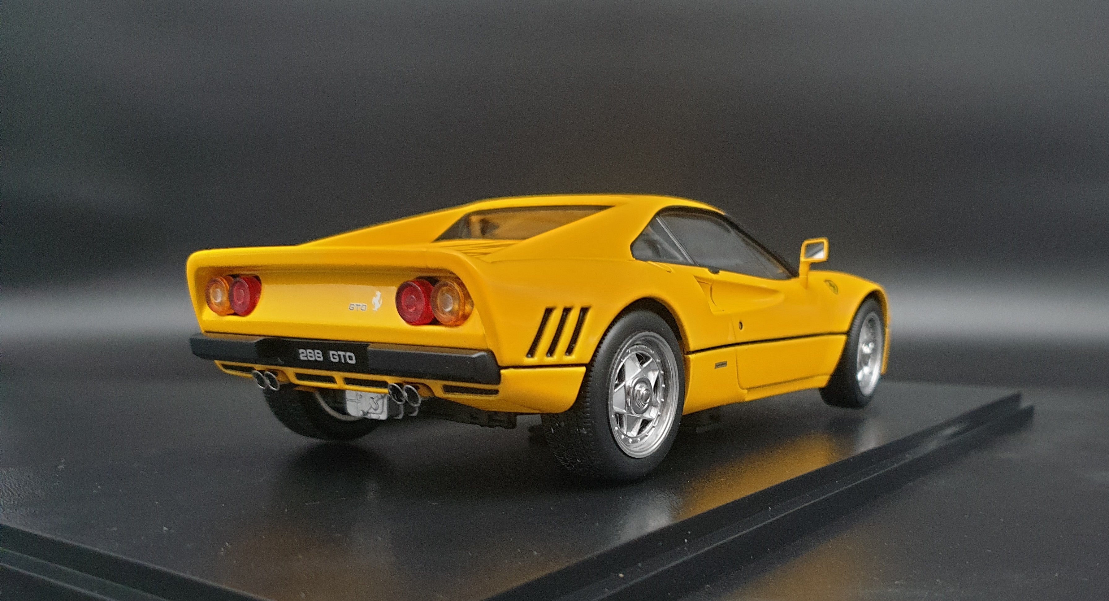 ミニカー KK scale 1/18 Ferrari 288 GTO KK SCALE MODELS 1/18 - FERRARI 288 GTO Upgrade - 1984 - Five