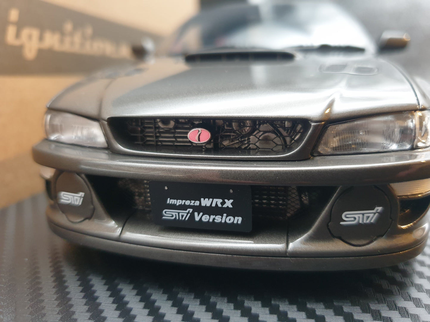 IG3552 SUBARU Impreza WRX Type R Sti Version V (GC8) Gun Metallic Ignition Model 1:18