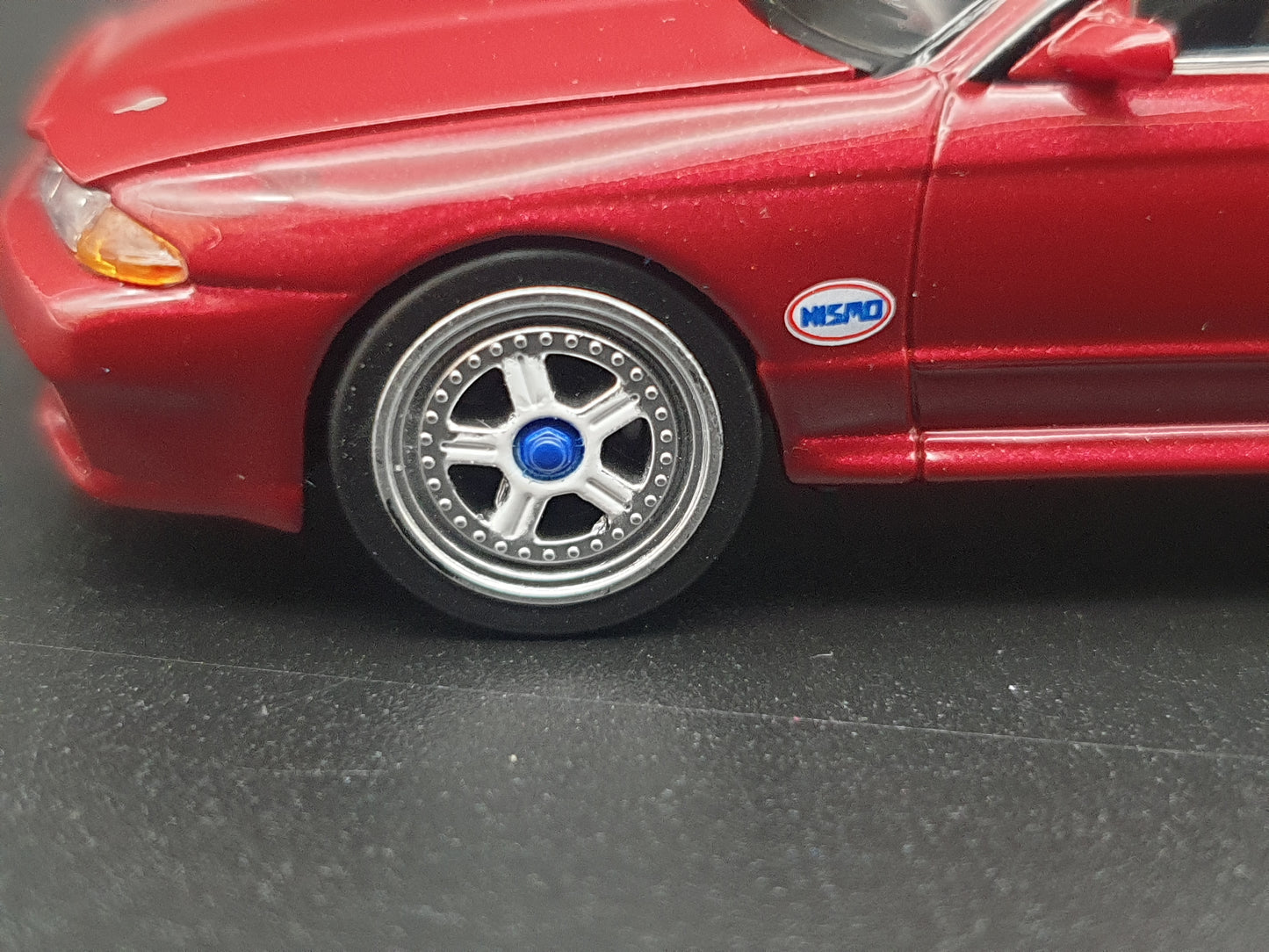 Nissan Skyline GT-R R32 Group A Plain Body Tomica Limited Vintage NEO 1:64