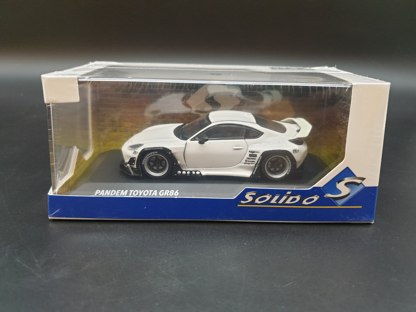 Pandem Toyota GR86 White Solido 1:43