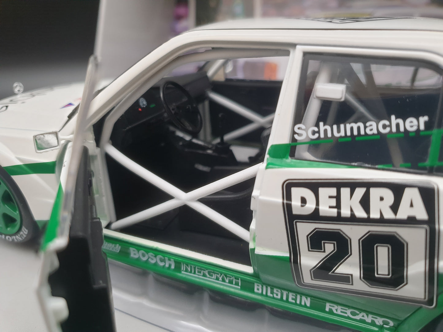 Mercedes-Benz 190E 2.5-16 EVO II DTM 1991 M.Schumacher Werk83 1:18