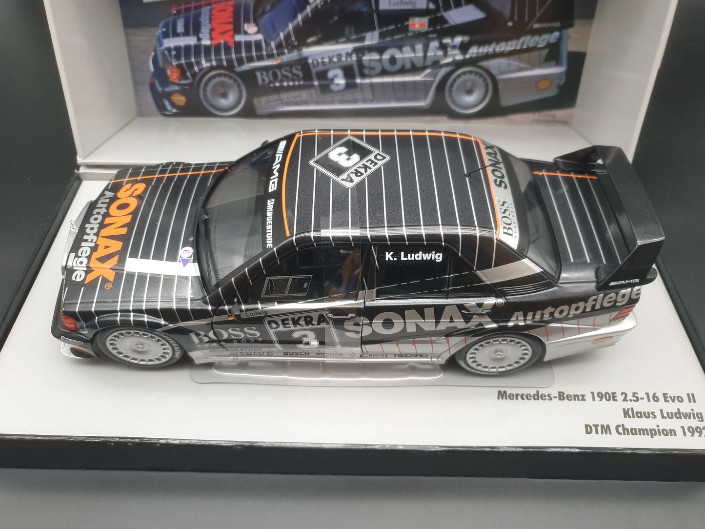 Mercedes-Benz 190E 2.5 16 EVO II DTM Champion 1992 K.Ludwig Werk83 1:18