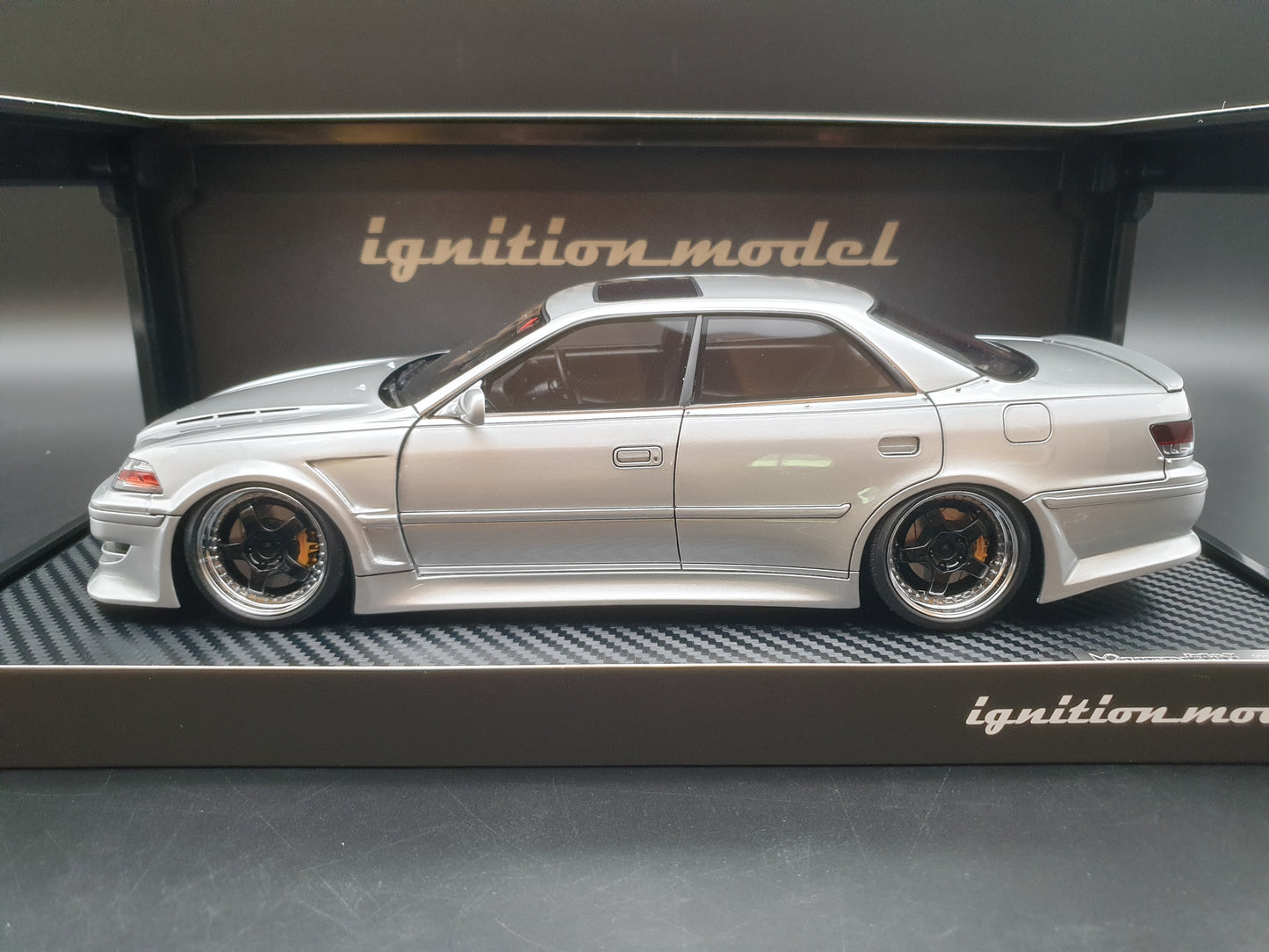 IG3578 Toyota Chaser VERTEX JZX100 MARK-II Silver Ignition Model 1:18