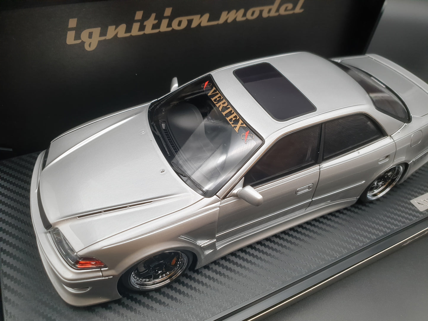 IG3578 Toyota Chaser VERTEX JZX100 MARK-II Silver Ignition Model 1:18