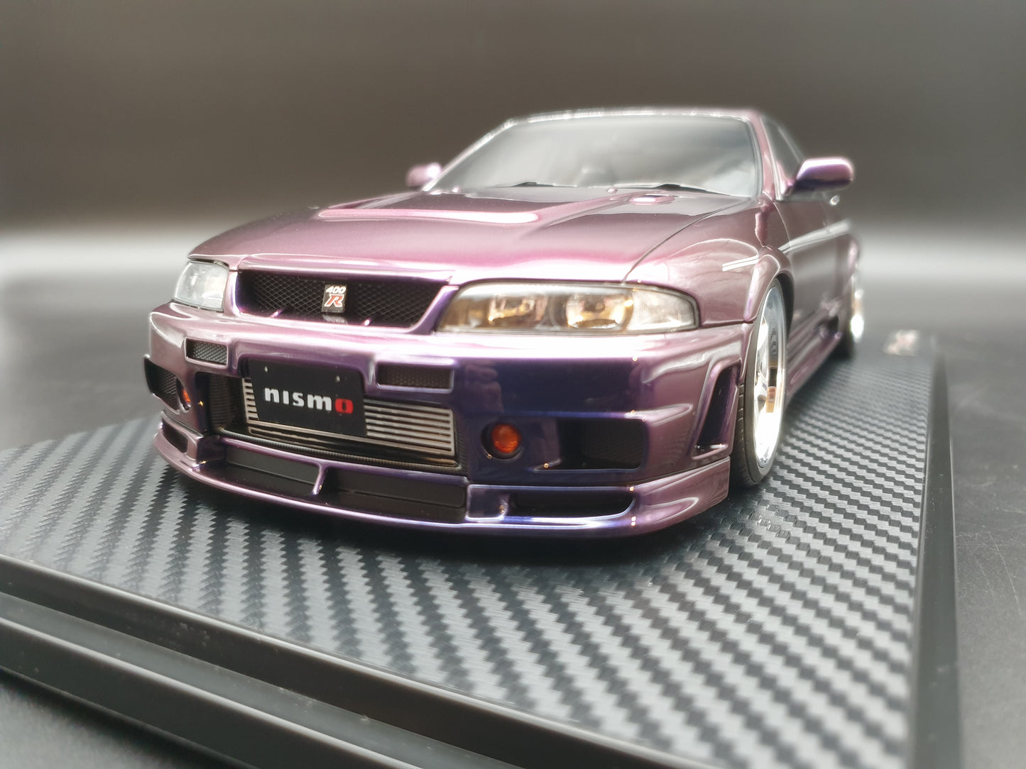 IG3657 NISMO 400R (BCNR33) Midnight Purple Ignition Model 1:18