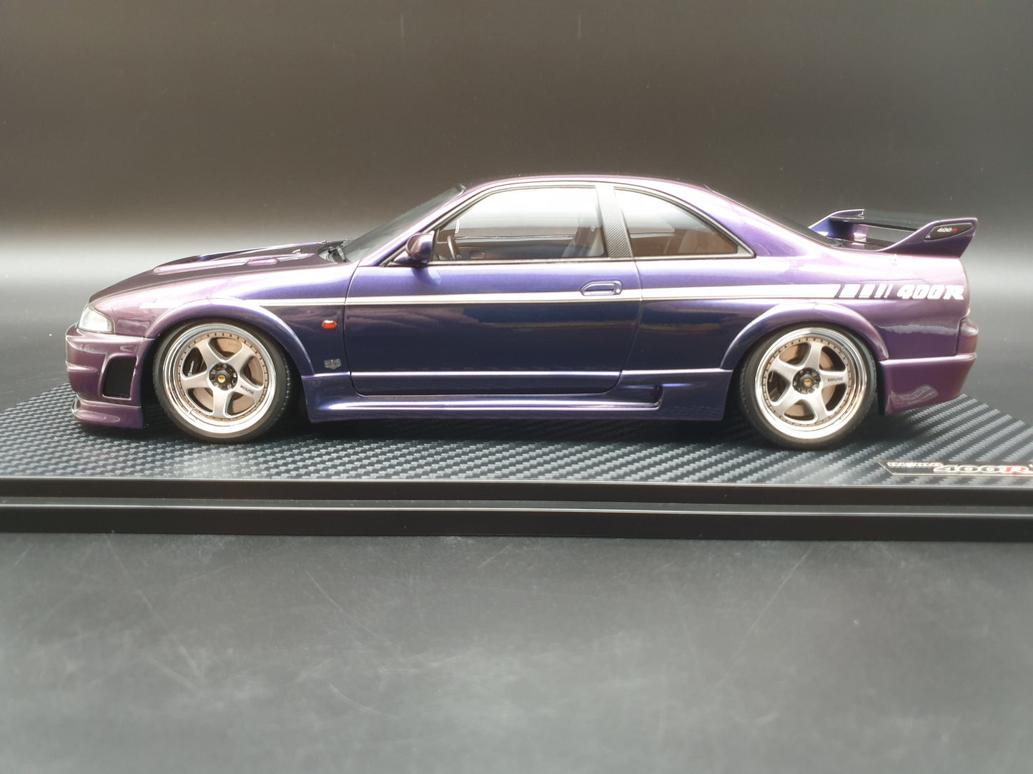 IG3657 NISMO 400R (BCNR33) Midnight Purple Ignition Model 1:18