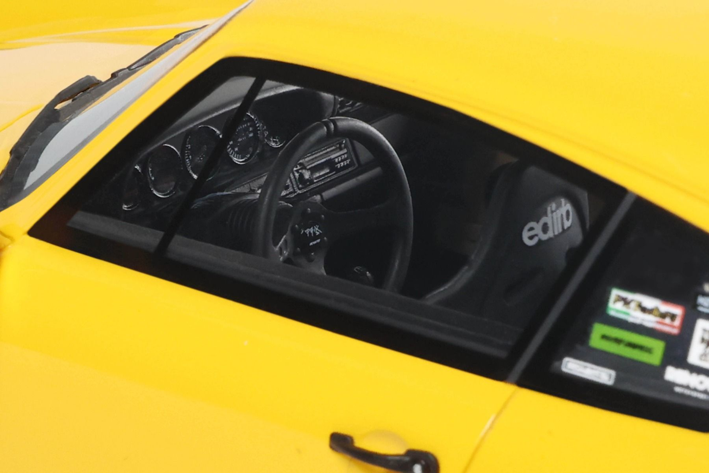 PORSCHE 911 (964) RWB Qeema 2024 Yellow  GT Spirit 1:18