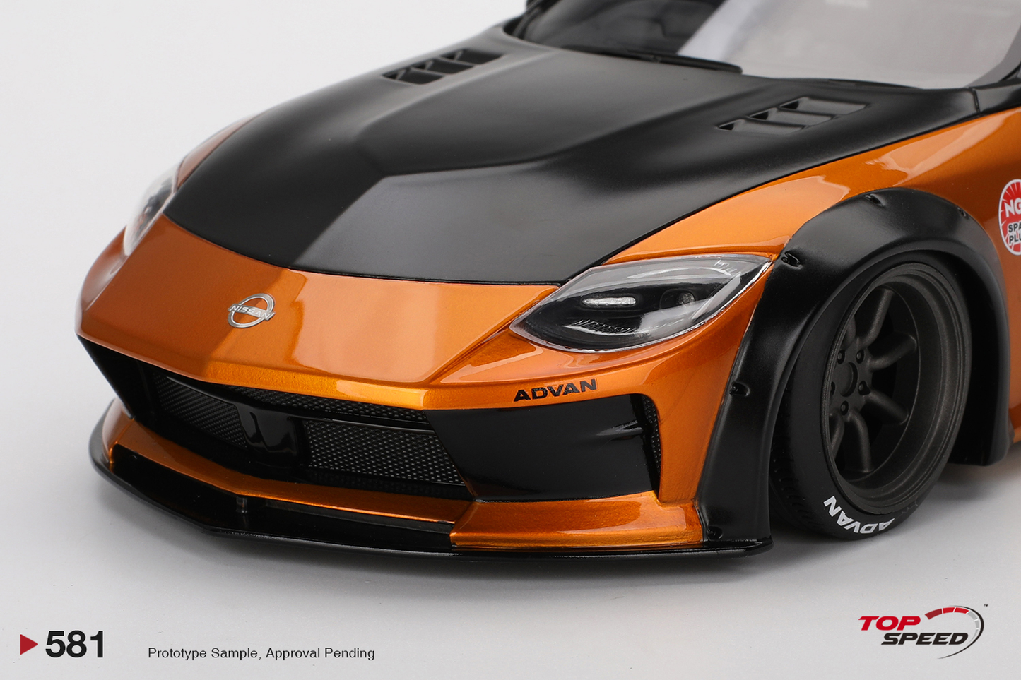 Nissan 400Z (RZ34) Pandem Orange Gold Top Speed 1:18