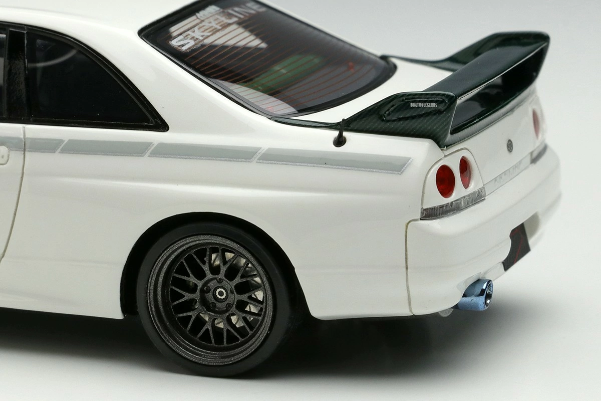 Miniatura Nissan Skyline GT-R R33 - Mine EM680 - Scala 1:18