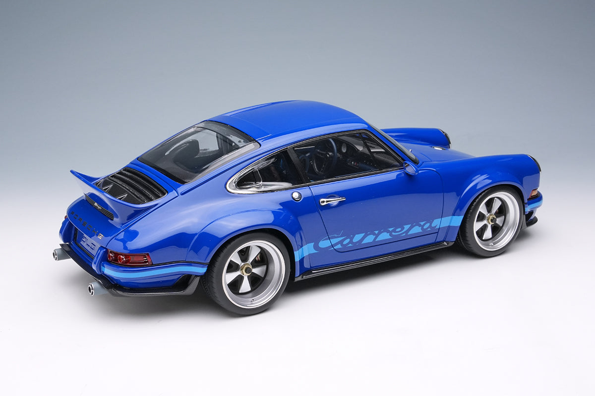 Miniature Porsche 911 Carrera - Singer DLS 2023 - Scale 1:18