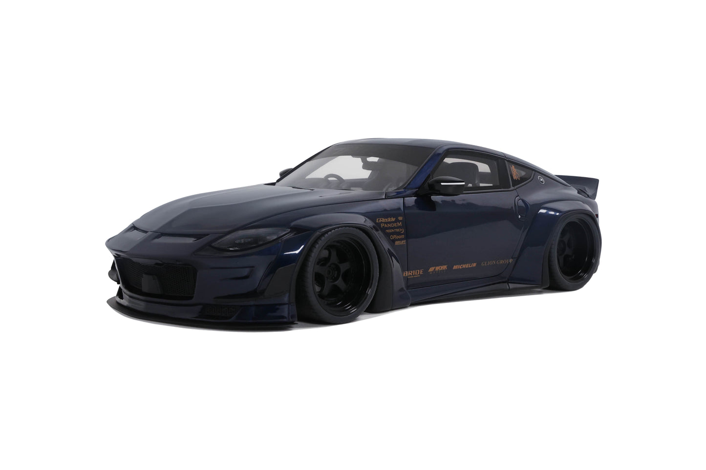Nissan 400Z (RZ34) Pandem Blue GT SPIRIT 1:18