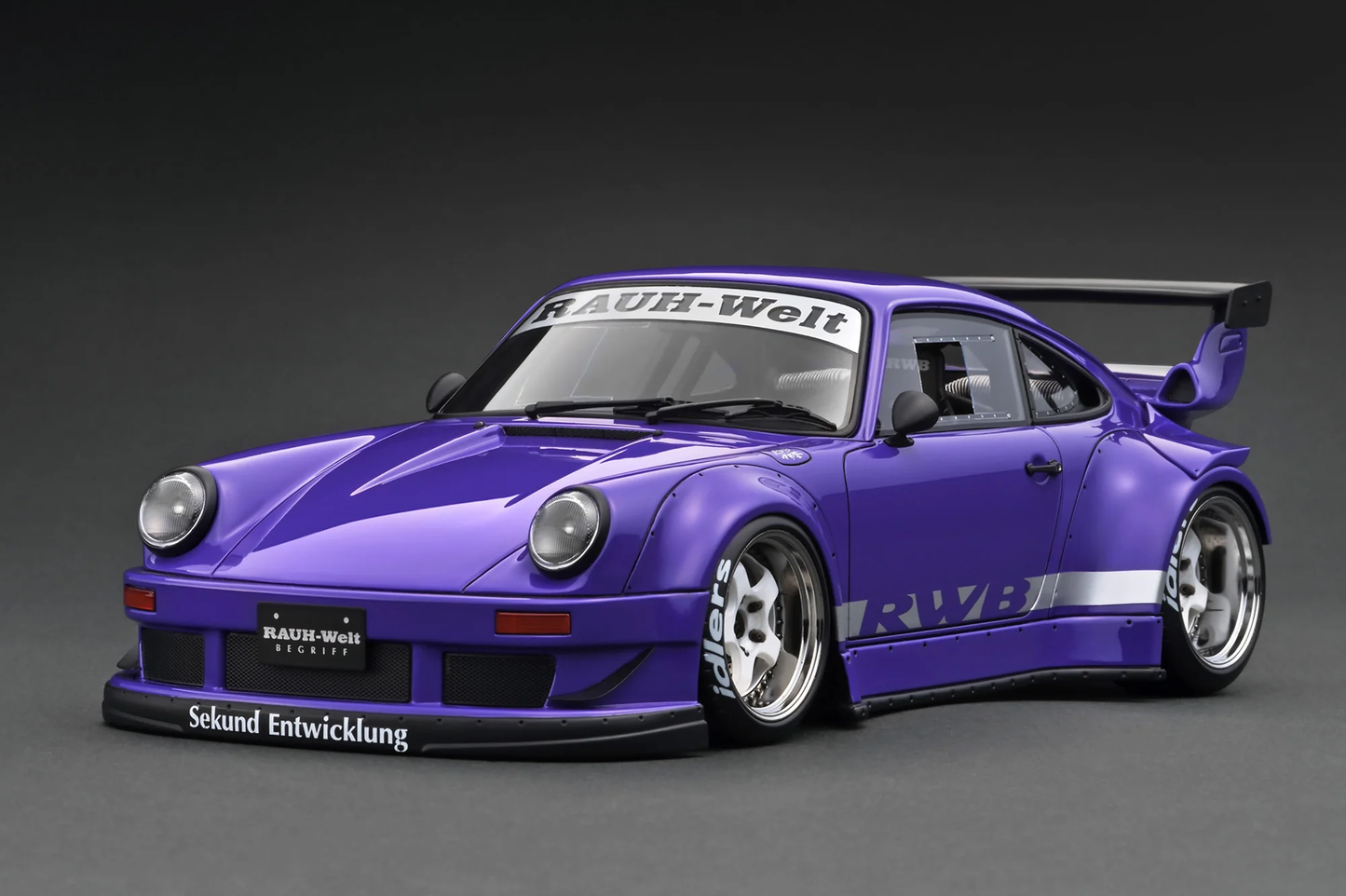 IG3698 RWB 930 Purple Ignition Model 1:18